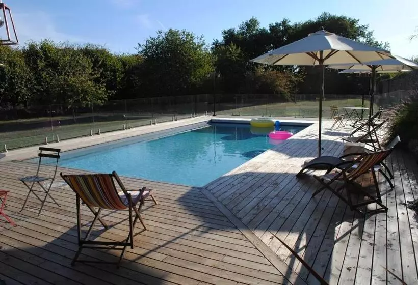 Aamiaismajoitus (B&B) Suite Au Château   Domaine De La Gavolerie