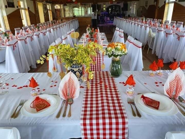 住宿加早餐 Rácz Tanya és Panzió