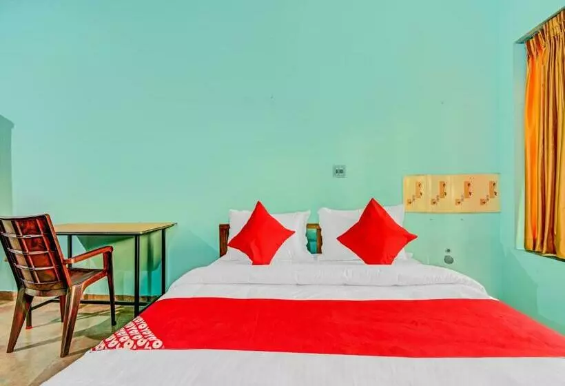 Hotelli Aaram Beach Resort