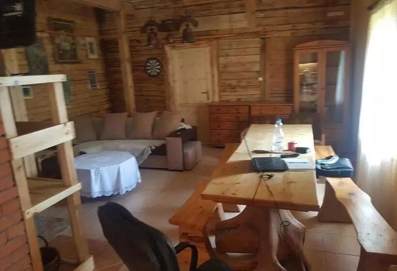 Hotelli Dom Basen Sauna Pyzówka