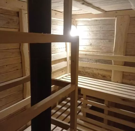 Hotelli Dom Basen Sauna Pyzówka