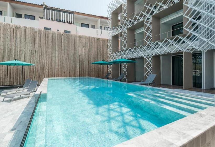 호텔 Yanud Residence