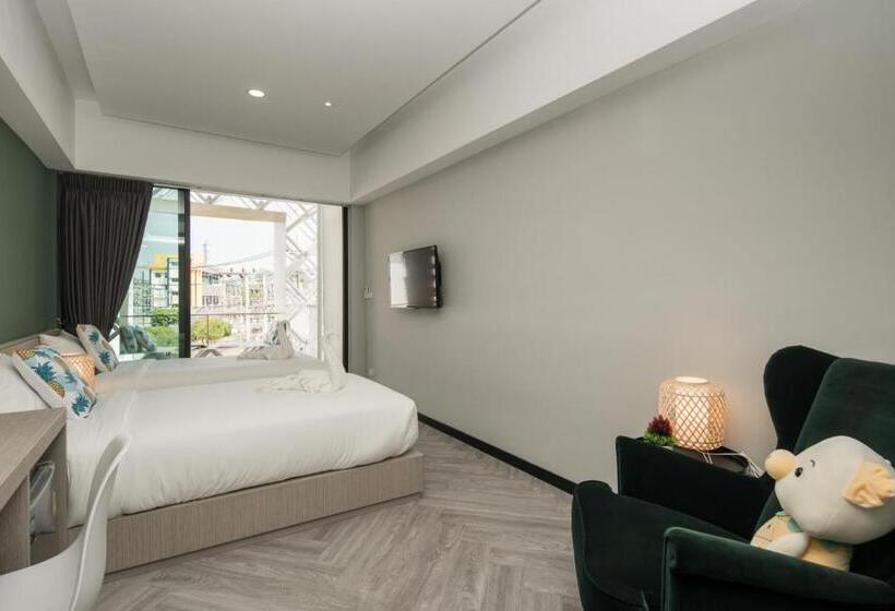 호텔 Yanud Residence