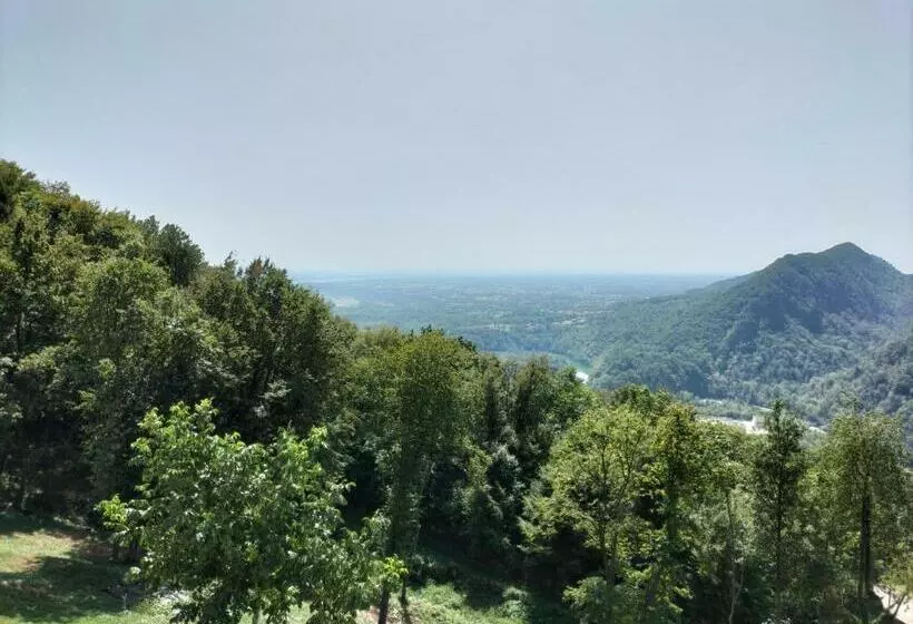 Majatalo Staulir Affittacamere