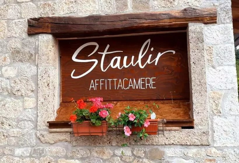 Majatalo Staulir Affittacamere