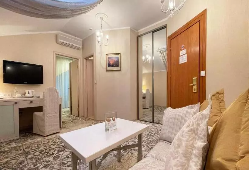 Penthouse Apartment In Hotel Eney