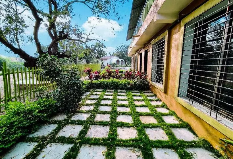 Van Vagdo Resort