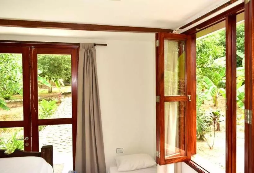 ユースホステル Casa Silvestre