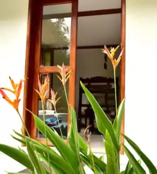 ユースホステル Casa Silvestre