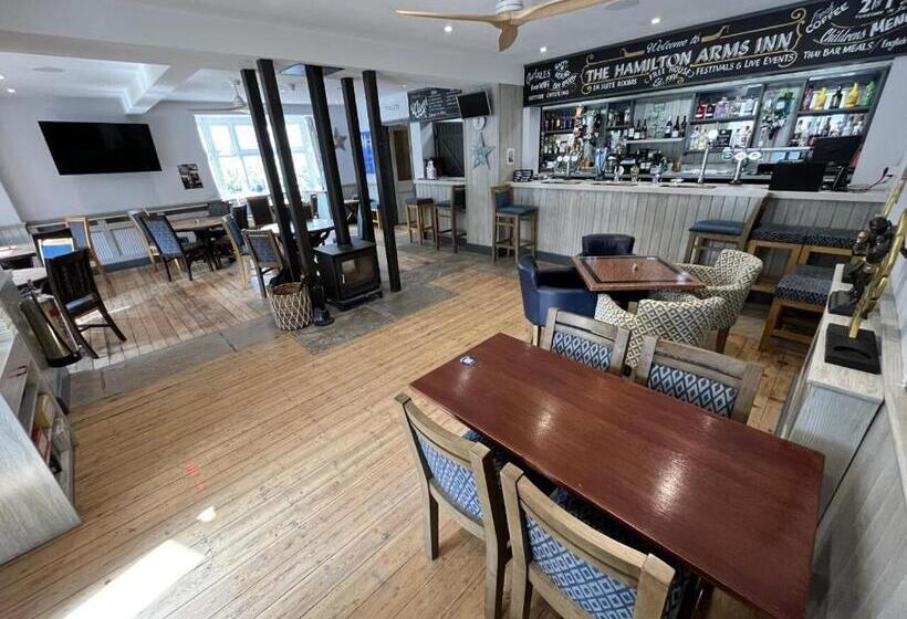 ユースホステル Hamilton Arms Suites