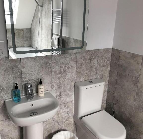 ユースホステル Hamilton Arms Suites