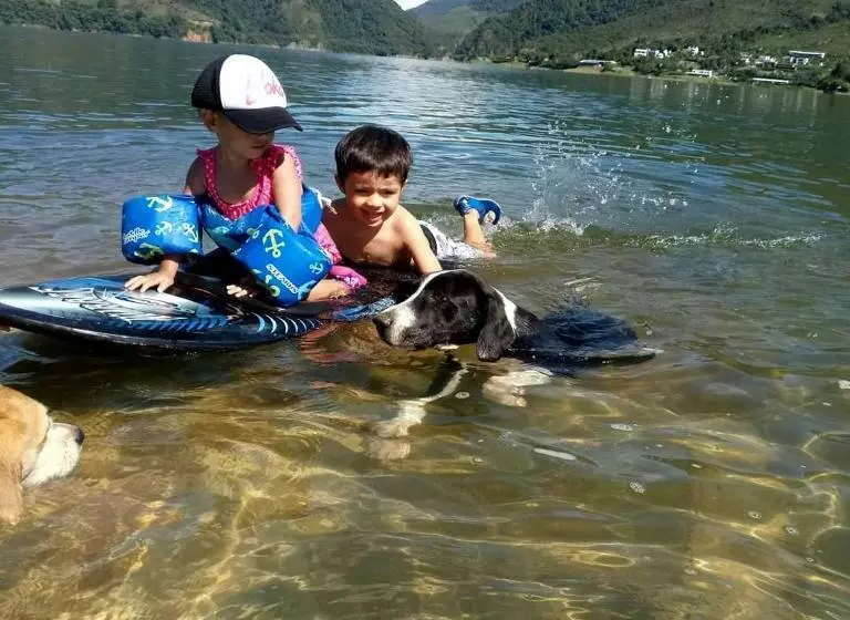 Retkeilymaja Hospedaje Club Cean A Orilla Del Lago Calima