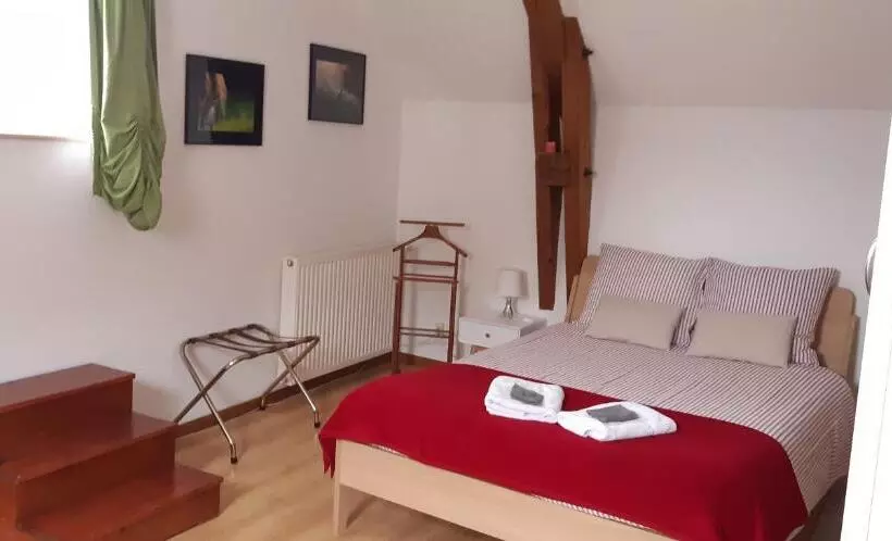 Aamiaismajoitus (B&B) La Maison De L Escargot