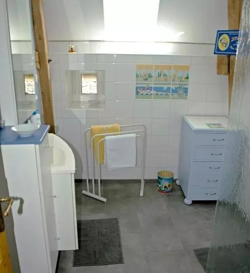 Aamiaismajoitus (B&B) La Maison De L Escargot