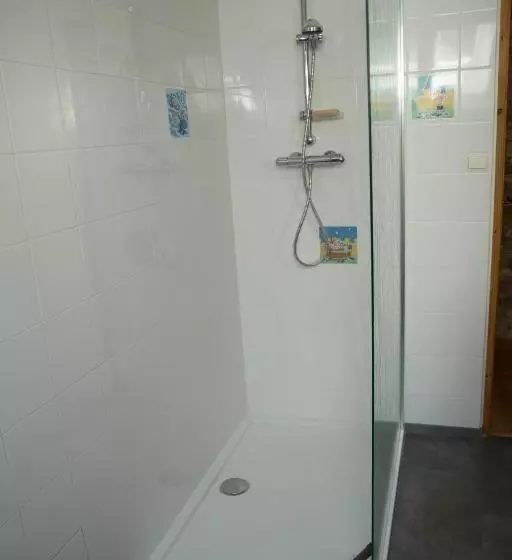 Aamiaismajoitus (B&B) La Maison De L Escargot