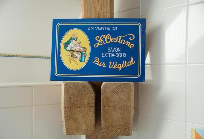 مبيت وإفطار La Maison De L Escargot