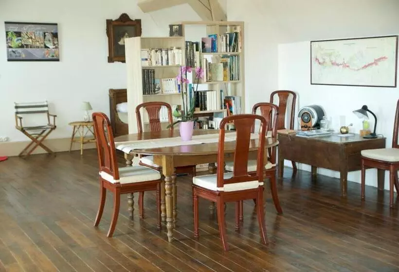 Aamiaismajoitus (B&B) La Maison De L Escargot