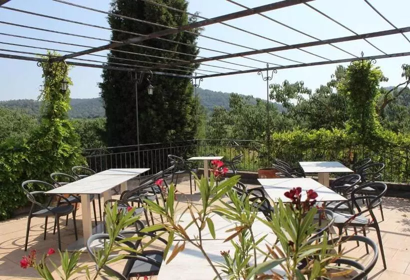 Aamiaismajoitus (B&B) Le Mas De Roux Chambres D Hotes