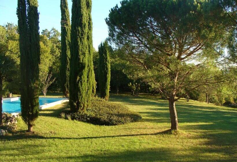 ベッドアンドブレックファースト Les Vitarelles En Quercy