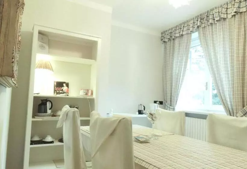 تختخواب و صبحانه Villa Olivia