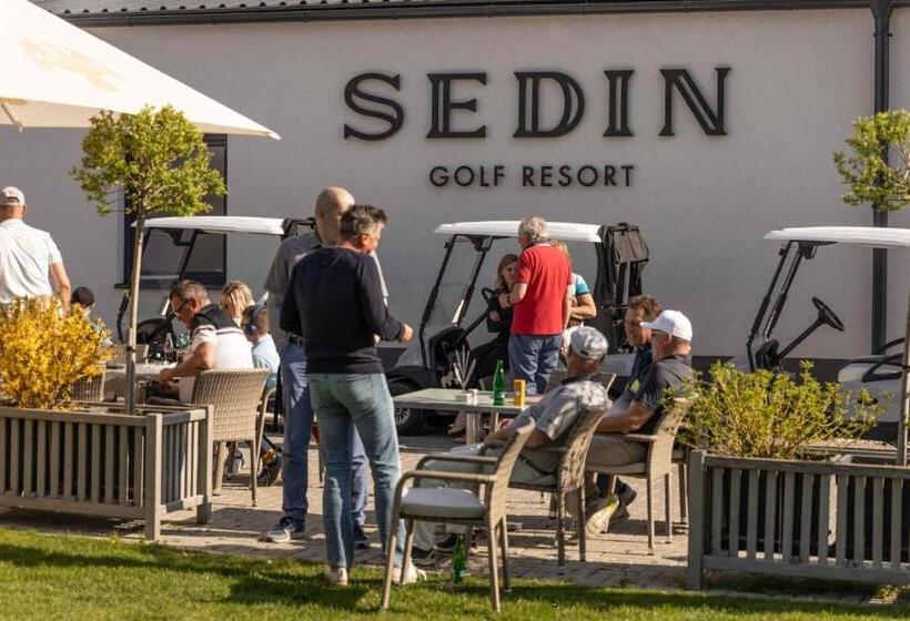 فندق City  Galanta