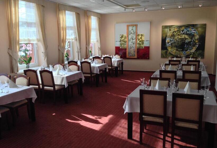 فندق City  Galanta