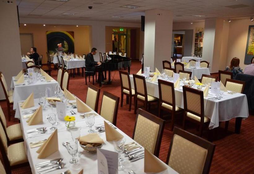 فندق City  Galanta