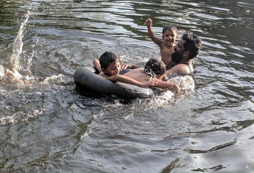 Hotel Nettle Trees Farm Stay