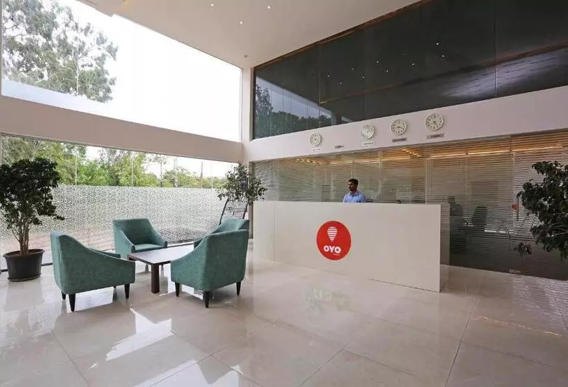 Hotelli Oyo 7386 The Oasis