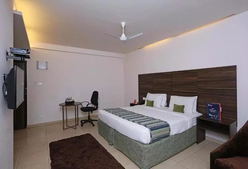 Hotelli Oyo 7386 The Oasis