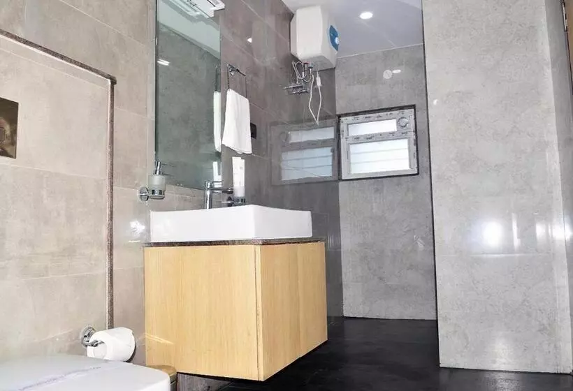 Hotelli Royal Palace