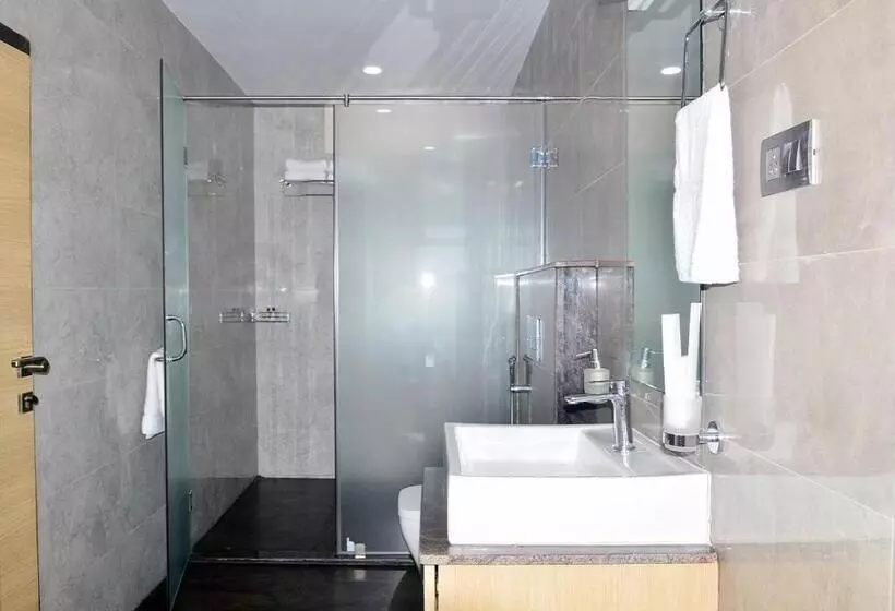 Hotelli Royal Palace