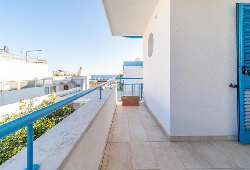 Lo Scalo Bed And Breakfast Marina Di Novaglie