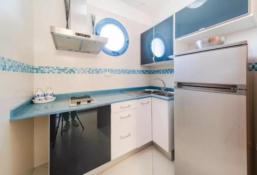 Lo Scalo Bed And Breakfast Marina Di Novaglie