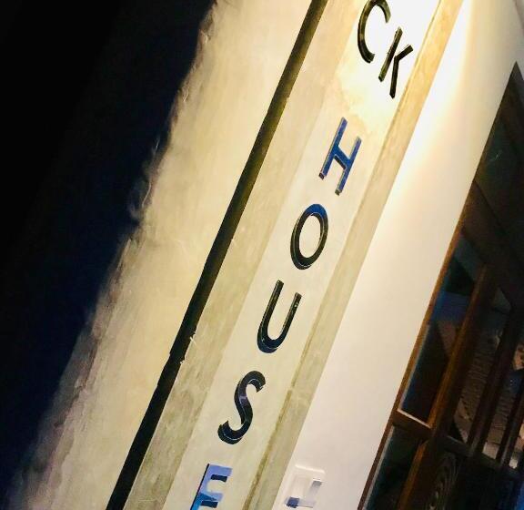 פנסיון Ck House Unawatuna