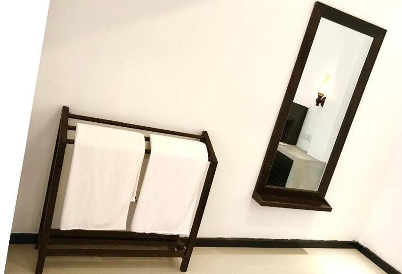 פנסיון Ck House Unawatuna