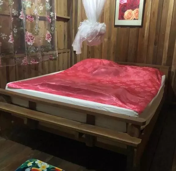 Majatalo Fisherman Guesthouse