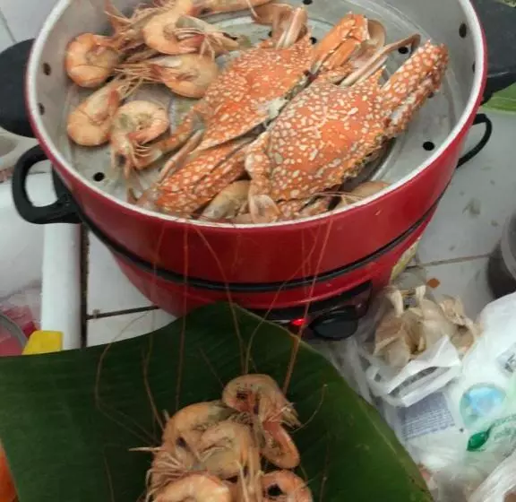 Majatalo Fisherman Guesthouse