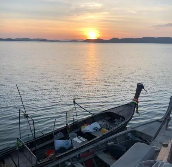 Majatalo Fisherman Guesthouse