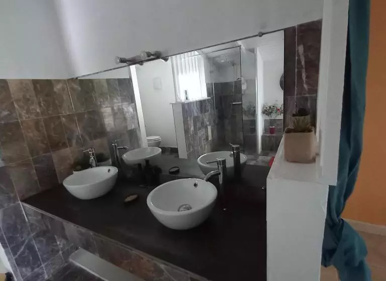 پانسیون Lauraym2