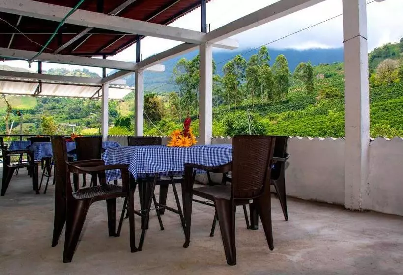 ペンション Secretos Del Eden