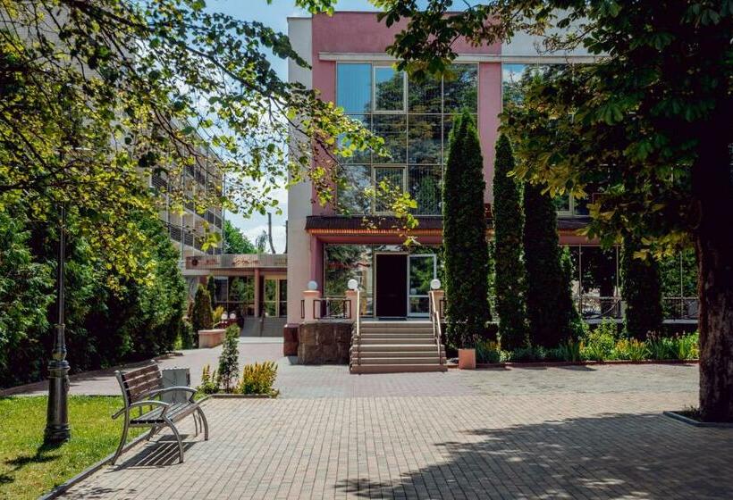 호텔 поділля