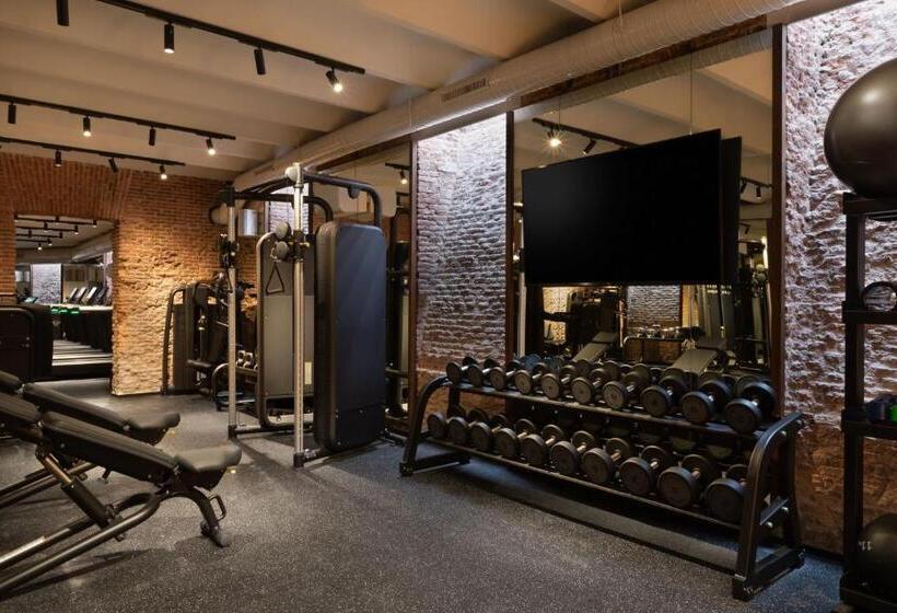 Jw Marriott Hotel Madrid