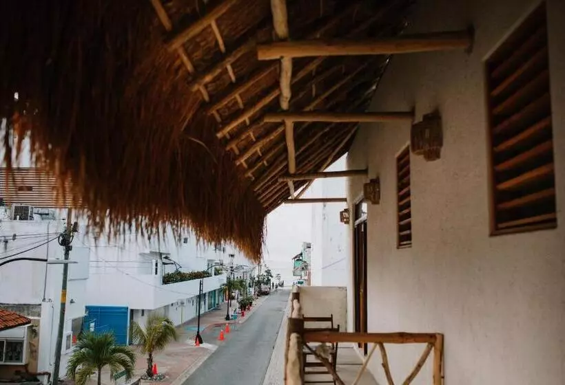 Hotelli Xiknal Cozumel