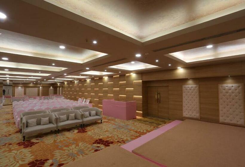 בית מלון כפרי Ymca International Centre