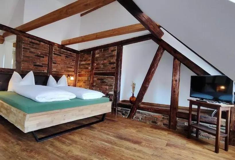 Traditions   Hotel Zur Tanne