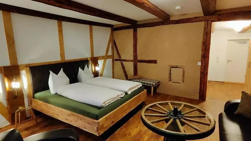 Traditions   Hotel Zur Tanne