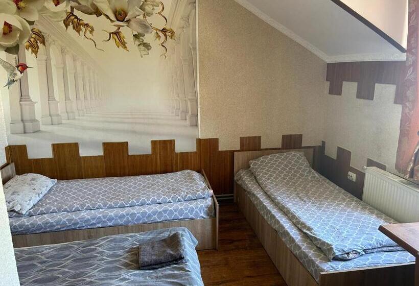 Herberge готель максим