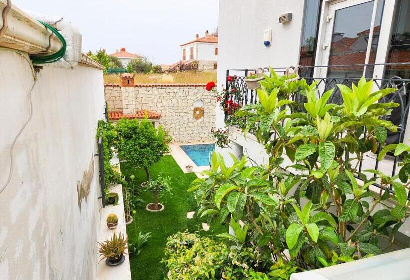 هتل Anchor Alaçatı