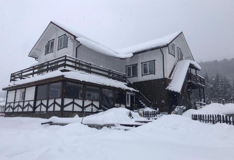 פנסיון гостьовий дім круасан сімейний